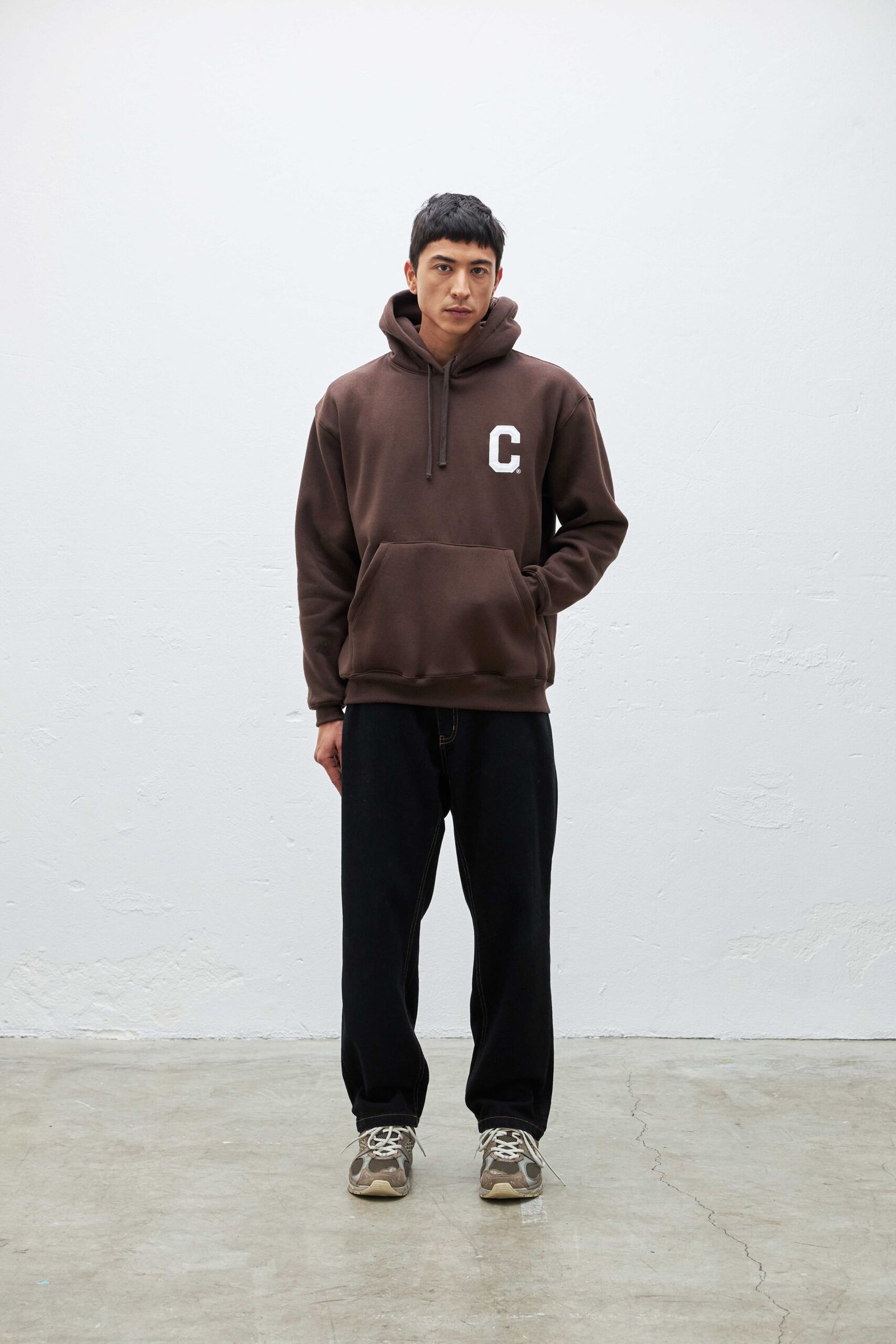 MOLETOM CANGURU PLANO C HODDIE MARROM